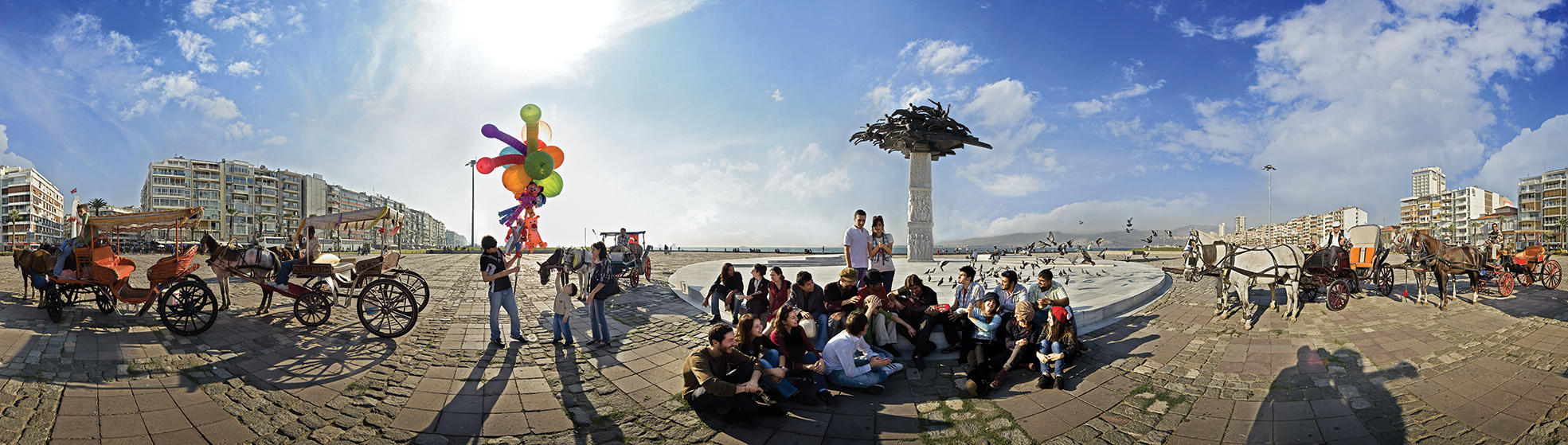 gundogdu-meydani-mavisehir-dergisi