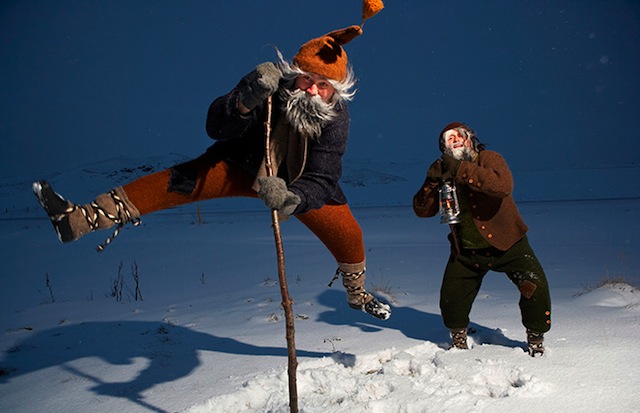 04_yule_lads_christmase